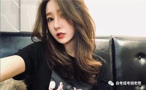 某男星隐婚生子多年，妻子竟是圈内知名经纪人
